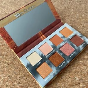 URBAN DECAY ON THE RUN HIGHWAY QUEEN MINI EYESHADOW PALETTE